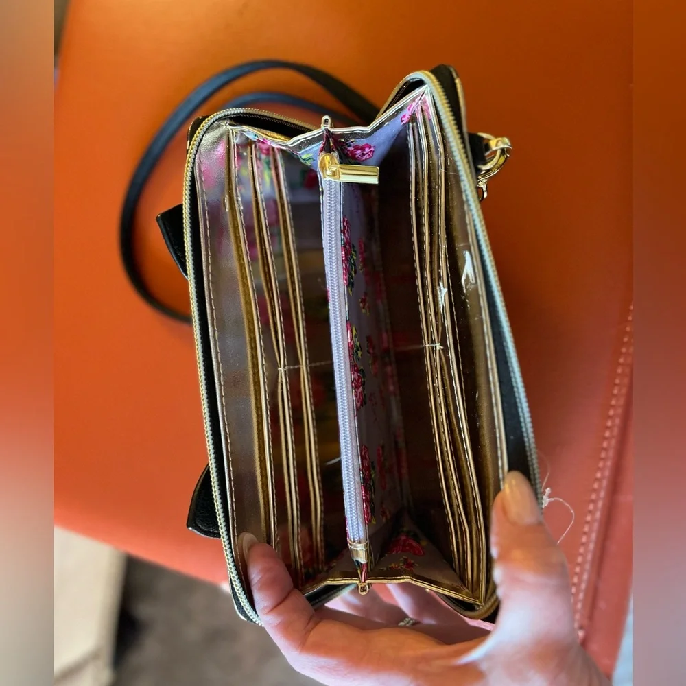 Betsey Johnson cat shoulder wallet purse NWOT - Picture 7 of 9